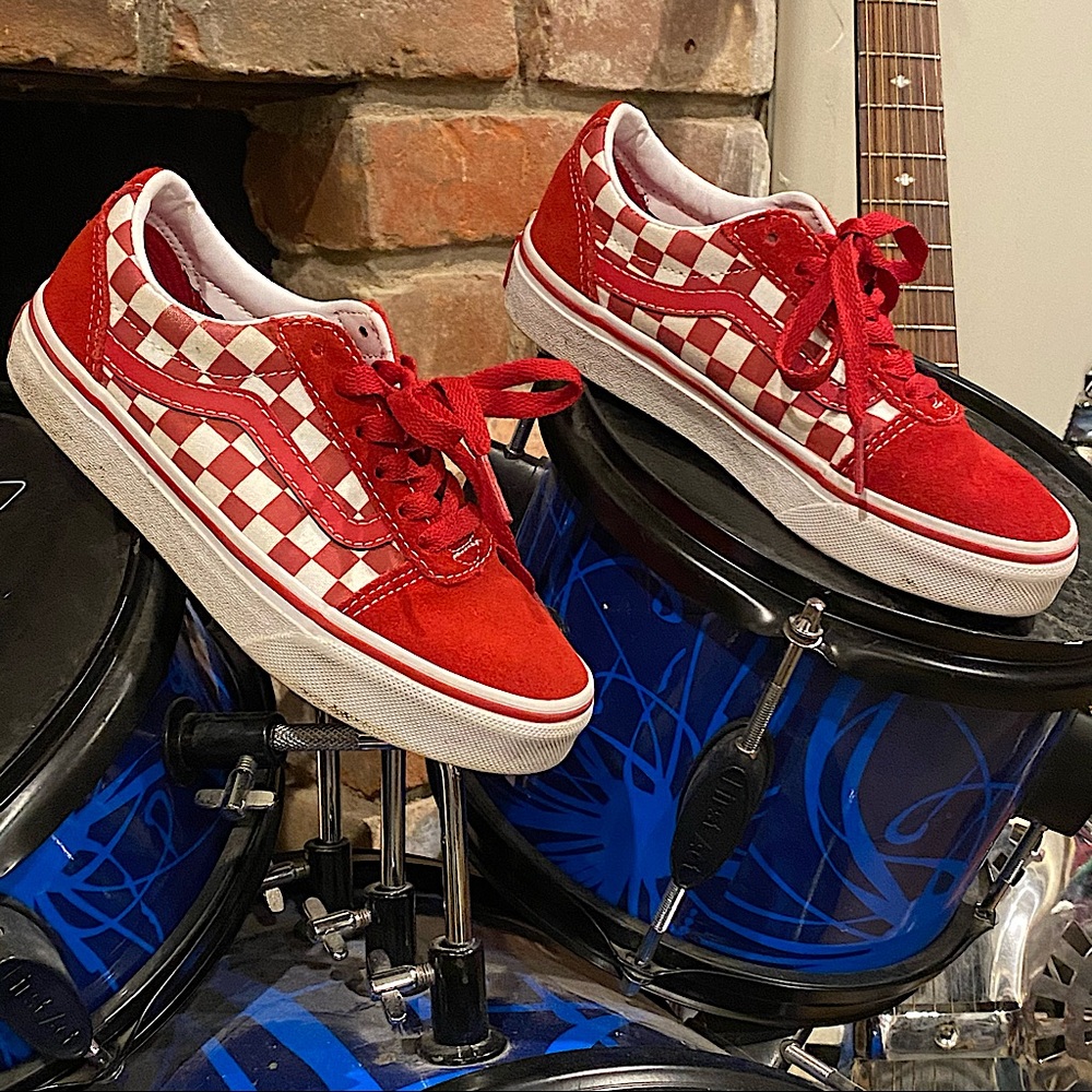 Vans Kids Sz 13  Ward  Sneaker